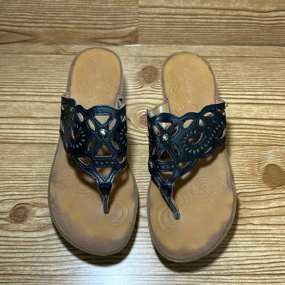 Clark’s Cork Wedge Studded Thong Strap Sandal